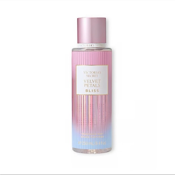 Victoria's Secret Velvet Petals Bliss Mist - Picture 1 of 2
